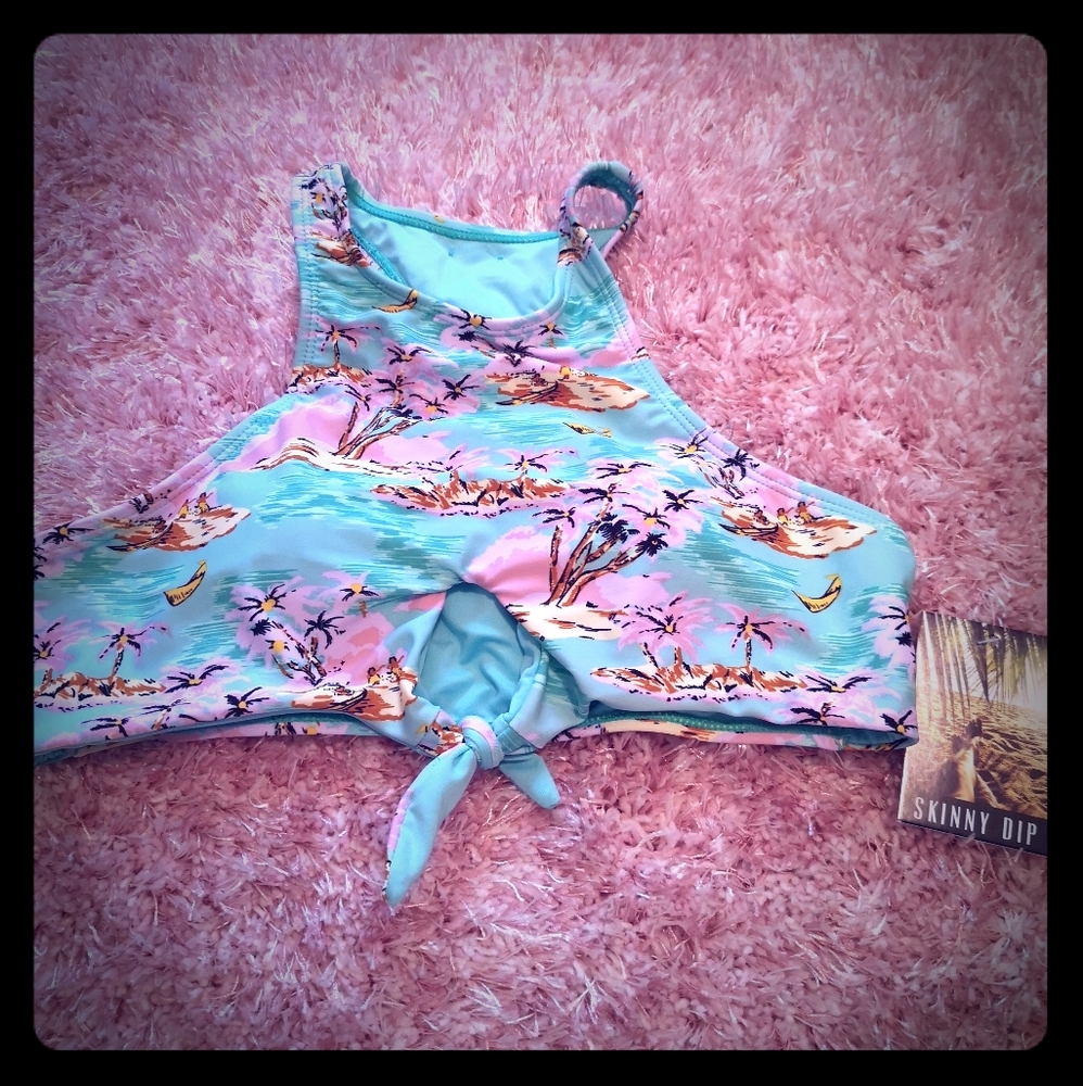 NWT Bikini Top 🌺
